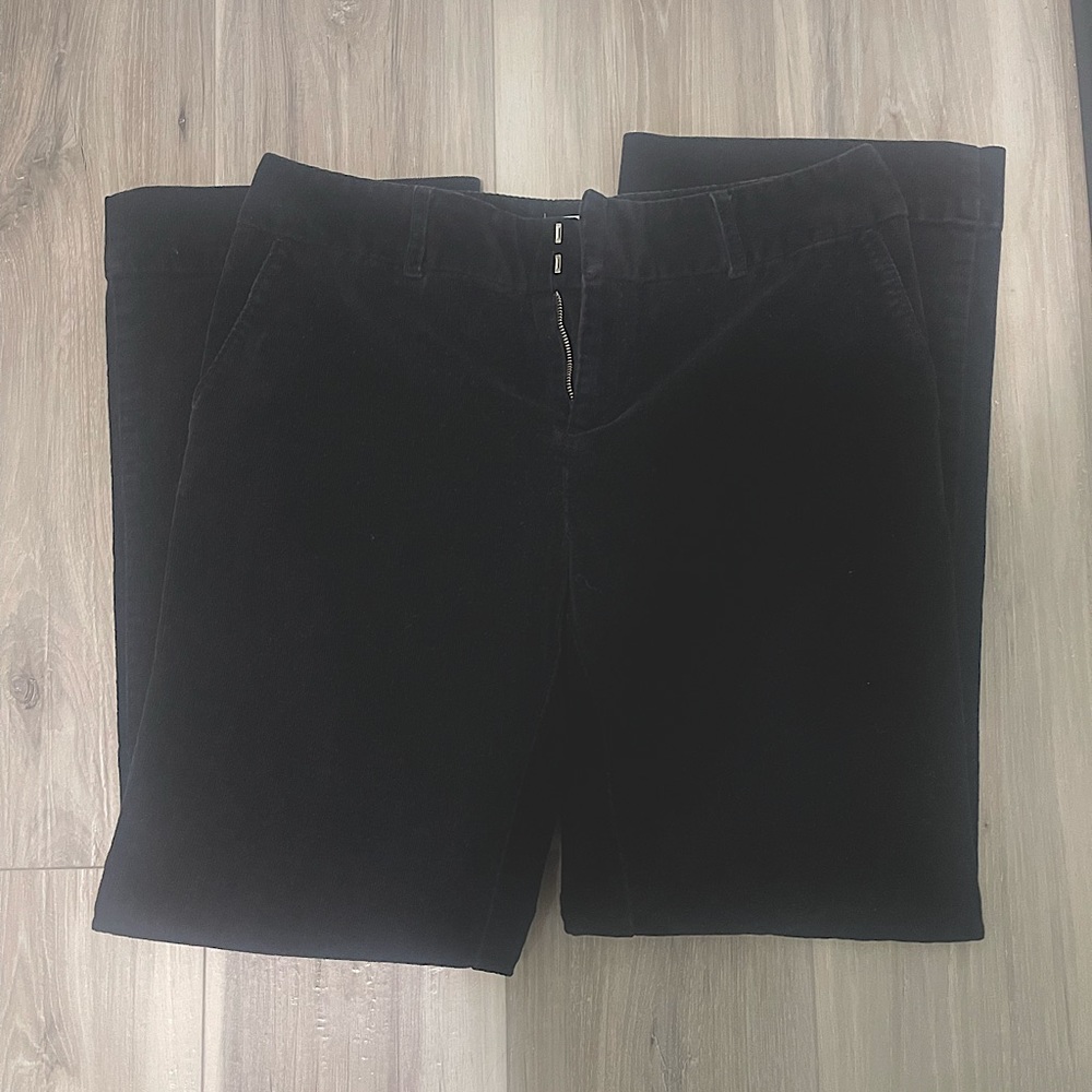 Izod courdoroy dress pants. Black. 10P